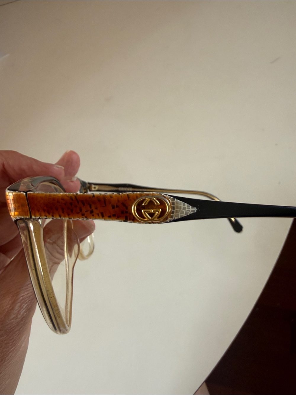 Gucci Eyeglasses Vintage GG2106 46B 57 Made in Italy Excellent Condition - Picture 11 of 11